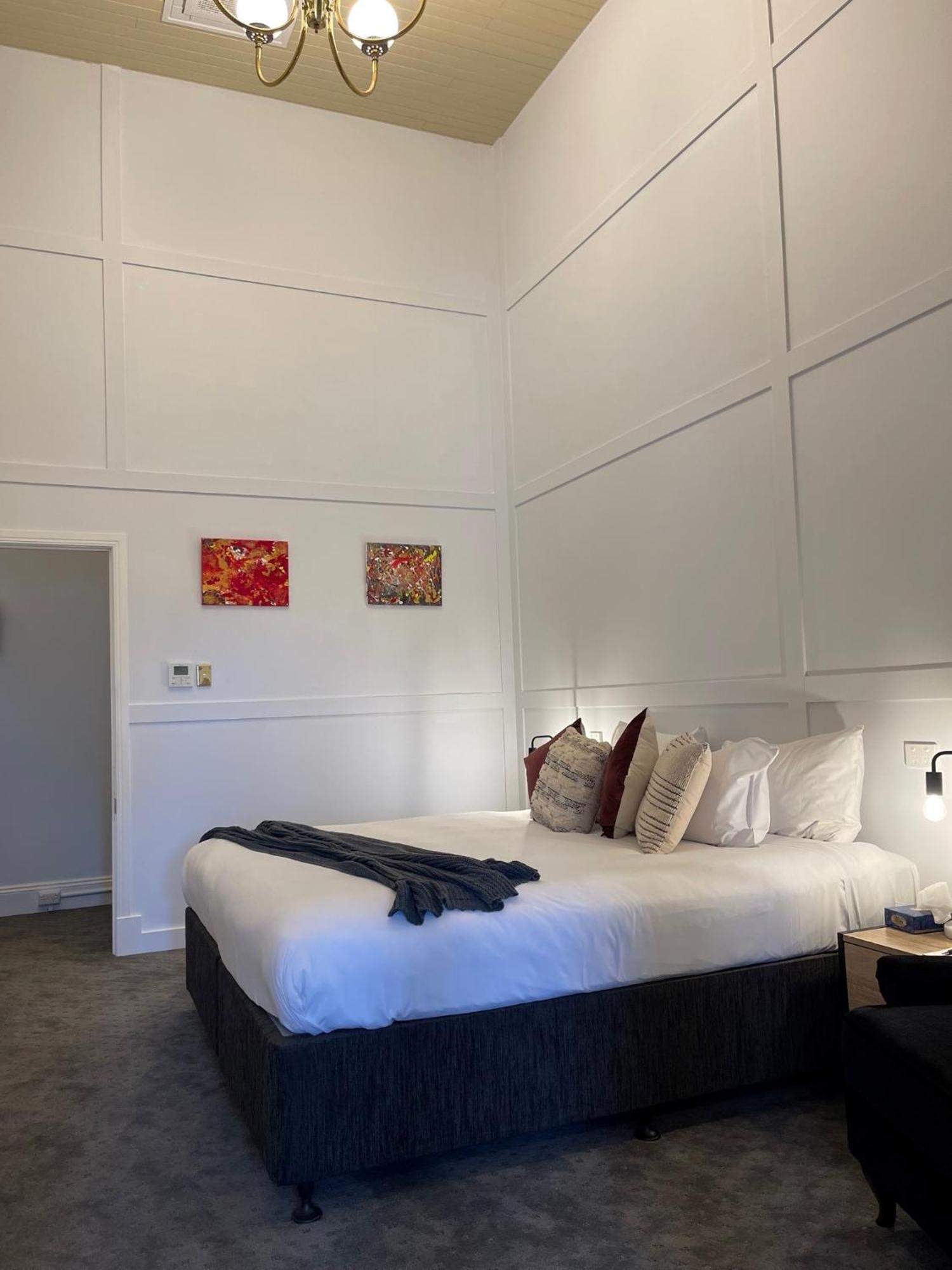 Abbey Boutique Adults Only Bed & Breakfast
